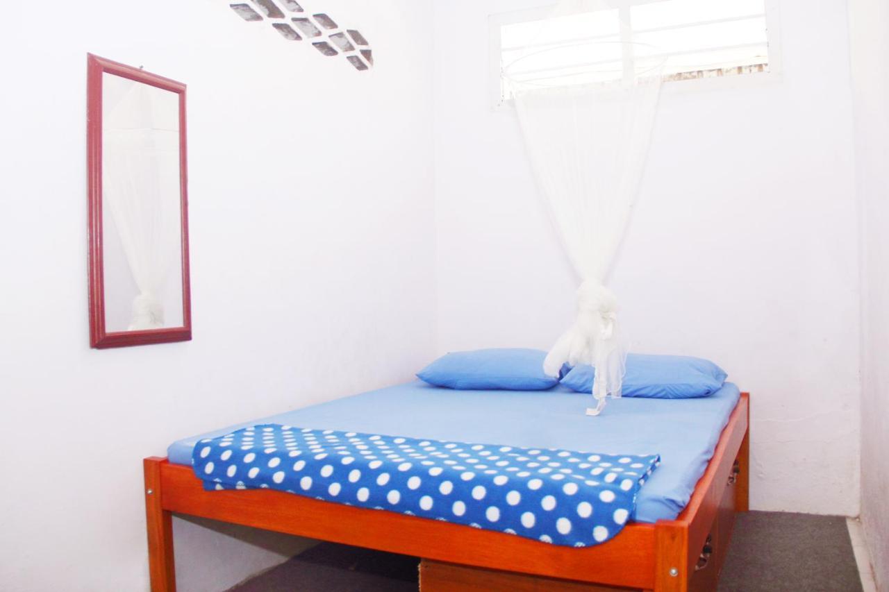 Rumah Singgah Manado Exterior foto